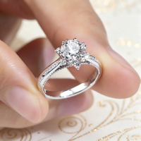 Bague Exquise Limo en Or 18K avec Diamant de Laboratoire IGI D VVS2, Bijou de Mariage Empilable et Personnalisable de Luxe, Cadeau pour Femme
