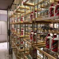 Cave à vin et spiritueux sur mesure haut de gamme, armoire de présentation et de stockage en bois et métal, avec système de refroidissement, pour usage commercial de luxe