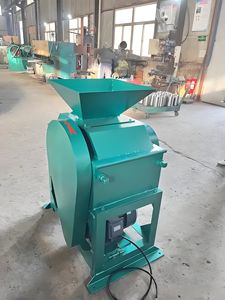 Modell 200*75 Doppelwalzenbrecher für kleine Gesteins-, Erz-, Stein-, Kohle- und Graphitpulverisierungsanlagen – Brecher mit Motor und Lager - Product Image 5