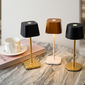 <span class=keywords><strong>Lampe</strong></span> de table LED miniature portable rechargeable sans fil, éclairage d'ambiance minimaliste moderne 2026, fabricant de cadeaux - Product Image 1