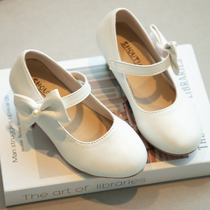 Chaussures à talons bas pour filles en PU, idéales pour mariage, demoiselles d'honneur, fête ou école - Product Image 5