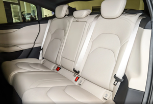 Xiaomi SU7 2024 Edición Pro de Ultra Largo Alcance con Tracción Trasera - Product Image 5