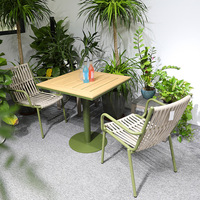 Ensemble de trois pièces de meubles de jardin imperméables, table de loisirs et chaise en métal pour cour extérieure et balcon