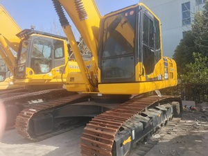 Excavadora sobre orugas hidráulica Komatsu PC220 de segunda mano con perfectas condiciones de funcionamiento Komatsu PC220 a la venta - Product Image 3