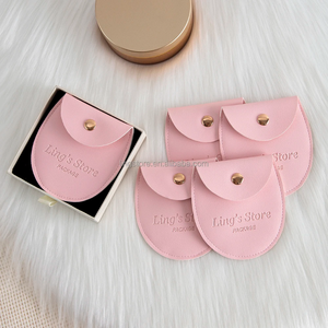 กล่องใส่เครื่องประดับหนัง PU สีชมพูน่ารัก รูปทรงวงรีไม่ซ้ำใคร กระดุมสีทอง สำหรับใส่ของขวัญ จี้ สร้อย หรือเครื่องประดับอื่นๆ - Product Image 2