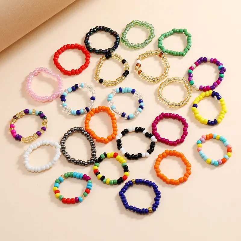 Anello elastico colorato della boemia anello fatto a mano con perline multiple per gioielli da spiaggia da donna regali