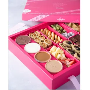 주문 호화스러운 자석 종이 마분지 Baklava 말린 과일 날짜 수송용 포장 상자 초콜렛 사탕 포장 라마단 Eid 선물 상자