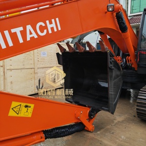 รถขุดมือสอง 20 ตัน ของแท้จากญี่ปุ่น Hitachi Zaxis 200 ZX200-3 ZX200-3g ZX EX 200 EX200 รถขุดไฮดรอลิกแบบตีนตะขาบ - Product Image 3