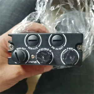 เซ็นเซอร์เลเซอร์บาร์โค้ด Leuze BPS 34 S M 100 รุ่นใหม่เอี่ยม 50038007 - Product Image 1