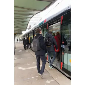 Mochila antirrobo Swiss Peak AWARE, dispositivos sostenibles - Product Image 4