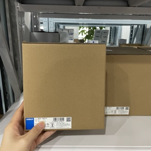 Fuente de Alimentación de Riel DIN S8VK-T96024 24V 40A para Paneles de Control Industrial - Product Image 6
