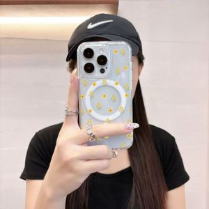 Funda Transparente Antigolpes para Teléfono con Diseño de Flores y Cierre Magnético para iPhone 16 15 14 13 12 Pro Max - Product Image 2
