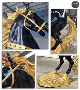 Scultura di Cavallo Personalizzata in Fibra di Vetro di Alta Qualità per Interni ed Esterni, Colore Nero e Oro, per Uso Commerciale - Product Image 2