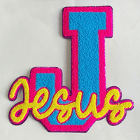 Patch brodé multicolore personnalisé en chenille écologique avec lettre J Jésus, applique religieuse pour casquettes universitaires