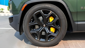 Auto Eléctrico R1T de Ri vian 2022 con Tracción en las Cuatro Ruedas - Product Image 6