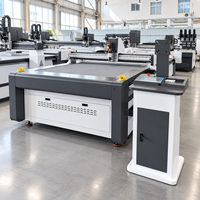 Machine de découpe et de fraisage CNC pour la découpe de profilés et les inserts d'emballage de protection personnalisés