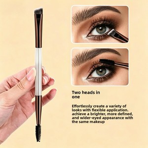 Ensemble de 8 pinceaux de maquillage double-tête pour fond de teint, <span class=keywords><strong>fard</strong></span> à joues, <span class=keywords><strong>fard</strong></span> à paupières et anticernes - Outils de beauté transfrontaliers Europe & États-Unis - Product Image 4