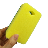 Vente en gros de nouvelles ventes directes d'usine de tissu de nettoyage éponge portable, haute densité et durable avec trou de suspension