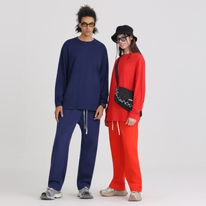 เสื้อยืดแขนยาวเปล่าปักลายเรียบผ้าฝ้าย100% หนักพิมพ์ลายโลโก้ออกแบบได้ตามที่ต้องการสำหรับทั้งผู้ชายและผู้หญิง - Product Image 2