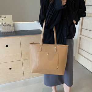 Sac fourre-tout grande capacité, style coréen, sac à bandoulière polyvalent, sac à main tendance et décontracté - Product Image 4
