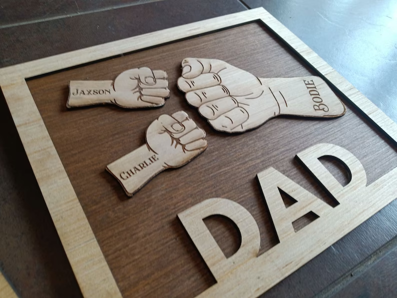 Cornice In Legno Incisa Papa & Me - 10x15 Cm - Regalo Per Festa Del Papà, Compleanno, Natale Per Papà, Nonno, Marito