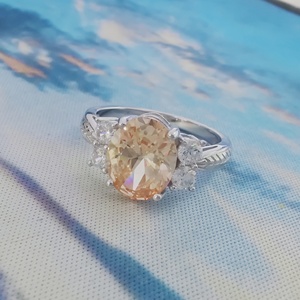 Cincin Perhiasan Wanita Grosir Berlapis Rhodium Perak Sterling S925 Oval Safir Biru CZ Cluster Janji Pertunangan Koktail - Product Image 2