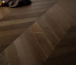 ปาร์เก็ตไม้โอ๊คสีน้ำตาลปัดทันสมัยหรูหราพื้นไม้เชิงวิศวกรรมหลายชั้นแลคเกอร์ UV เป็นมิตรกับสิ่งแวดล้อม - Product Image 4