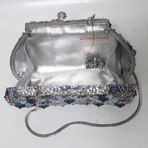 Borse da sera da donna con diamanti 2025 con Bouquet di strass in cristallo borsetta con fiori da ballo per festa nuziale da sposa - Product Image 4