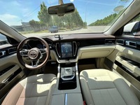 Zotye T700 2017 1.8T Édition Premium Automatique Conduite à Gauche Sièges en Cuir Pneus R19 Électrique SUV d'Occasion Noir Prêt à l'Expédition