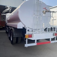 Camion-citerne d'occasion Sinotruk Howo 6X4 de 15 m³ pour le nettoyage des routes, le contrôle de la poussière et l'irrigation des espaces verts