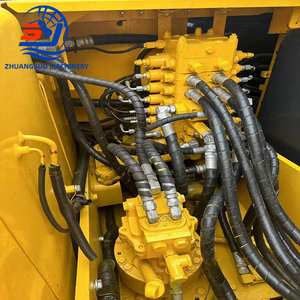 Excavatrice sur chenilles Komatsu PC110-7 d'occasion, équipement minier japonais, avec moteur, capacité de la benne de 0,48 m³, poids opérationnel de 10,98 tonnes - Product Image 5