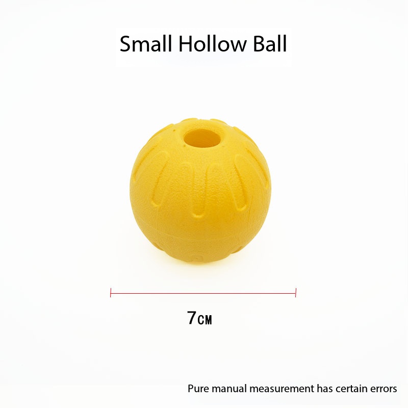 Pequeña bola hueca de 7 cm.