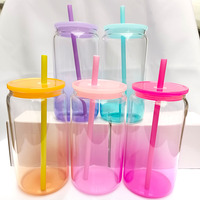 Gobelet en verre transparent réutilisable de 16 oz, couleurs mélangées dégradées, avec couvercle et pailles colorées, pour sublimation et films UV DTF, design moderne, pour la rentrée scolaire