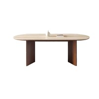 Table à manger de style mi-siècle en bois massif, vintage et minimaliste, avec plateau en pierre veinée d'onyx, de forme ovale, design français pour les petites maisons