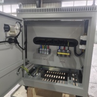 Transformador Trifásico de 240V a Monofásico de 120V