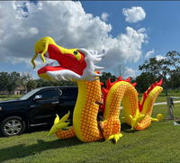 Dragon gonflable géant Dragon doré chinois suspendu Dragon volant Animal gonflable Cartoon pour décoration