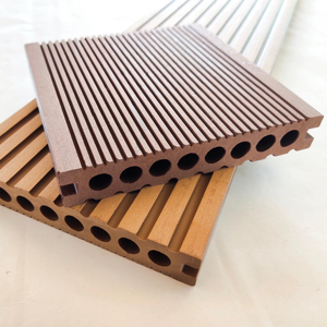 Tarima de Madera Plástica Resistente al Agua, Textura en Relieve 3D, Ecológica, Instalación Fácil con Sistema de Clic, Anti-UV, Resistente al Fuego, Moderna para Parques - Product Image 2