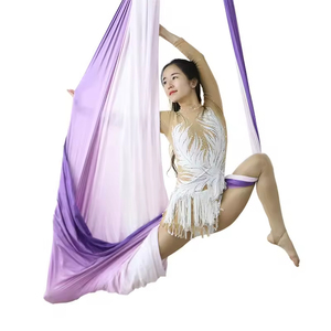 Hamac de yoga aérien de 7 m à résistance graduée pour la relaxation, le fitness, l'inversion anti-gravité, l'étirement et la flexibilité en studio - Product Image 4