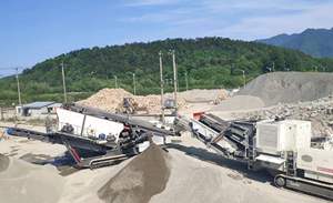 Planta Trituradora de Mandíbulas Tipo Oruga con <span class=keywords><strong>Rodamiento</strong></span> y Bomba Automáticos, Capacidad de 90-250 t/h para Equipos de Trituración de Piedra de Cantera de Caliza - Product Image 3