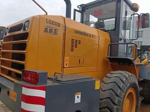 รถตักขนาด4ล้อลากใช้งาน LG833สภาพการทำงานที่ดีรถตักตีนตะขาบ LG833B ยาว - Product Image 3