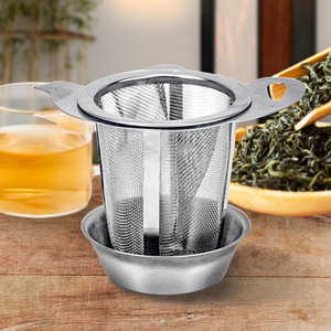Infusor de Té Magnético de Acero Inoxidable Pulido, Forma de Tetera Moderna, Extra Fino, Plateado, con Bandeja Recolectora - Product Image 3