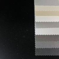 Tissu de protection solaire premium à 5 % d'ouverture, matériau brut pour stores enrouleurs anti-UV et isolants thermiquement pour solutions de fenêtres modernes