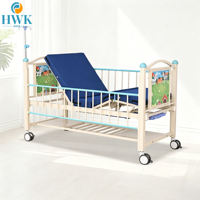 Lit d'hôpital pour enfants avec roulettes pivotantes à frein, tête de lit en ABS motif ours de dessin animé, pour le service de réadaptation médicale pédiatrique