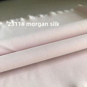 Approvisionnement direct Spot : Nouveauté 2026 – Tissu sergé brocart 100 % polyester Morgan, teint, résistant à l'abrasion, poids lourd 245 g/m², pour costumes et tenues décontractées - Product Image 2