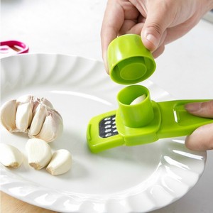 Garlic Press Garlic Grinder Manual Kitchen Tool Food Grade Multifunctional Herb Spice Tool - Product Image 2