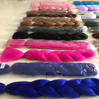 Rambut sintetis jumbo braiding hair bulk grosir 48 inci, tekstur lurus YAKI, serat tahan panas, sudah diregangkan, ekstensi tunggal.