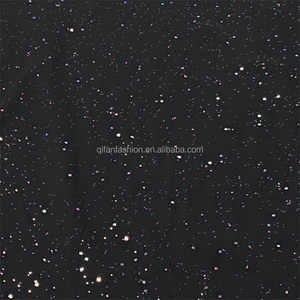 T-Shirt personalizzata con strass in polvere e Glitter cielo stellato nero da uomo - Product Image 6