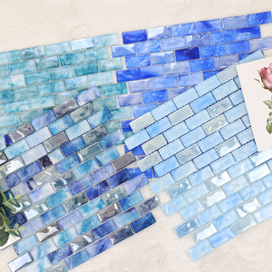 Tessere di mosaico di vetro ad alta trasparenza per piscina con piastrelle di cristallo dipinto a mano verde oceano - Product Image 1