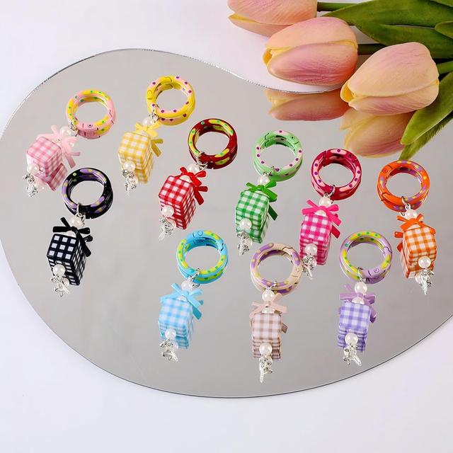 Wholesale Cartoon Acrylic Beaded Keychain Bulk Buy Creative Bowknot Bracelet Charm Small Business Supply Candy Color UV Printed