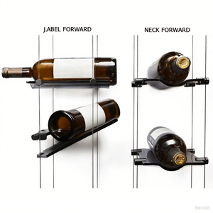 Crémaillère à vin <span class=keywords><strong>suspendue</strong></span> de style familial en métal royal personnalisable avec des étagères en métal réglables - Product Image 4